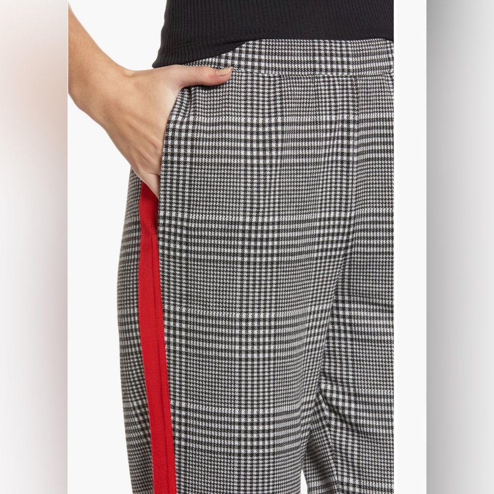 Stylish Plaid Women's Pants with Red Stripe - Picture 3 of 9
